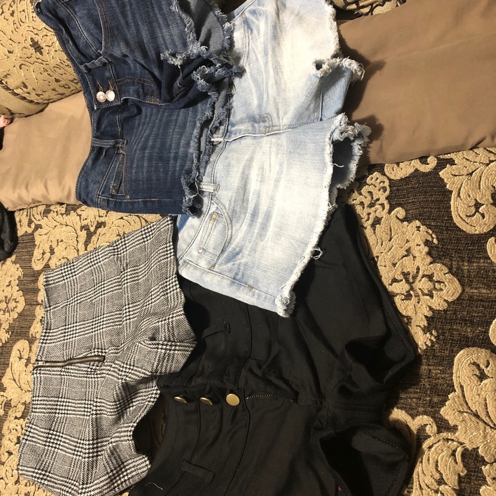 Shorts bundle - Picture 2 of 8
